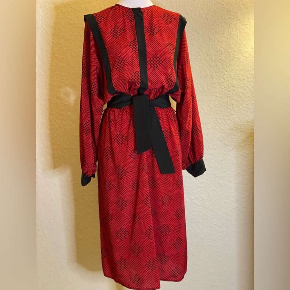Roland Klein London Silk Dress. Women’s Long Sleeve with Self Belt/Elastic Waist